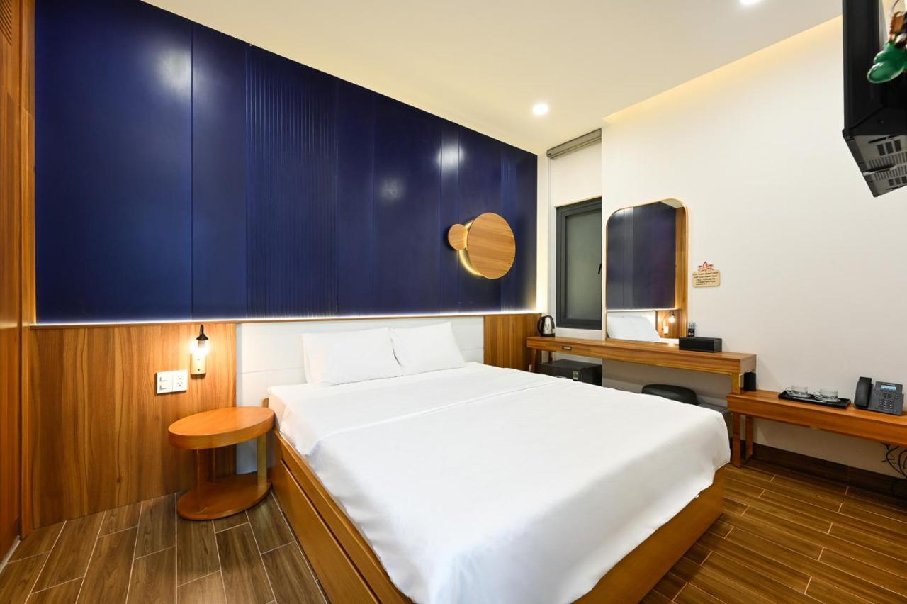 Lotus Airport Hotel Saigon Cidade de Ho Chi Minh Exterior foto